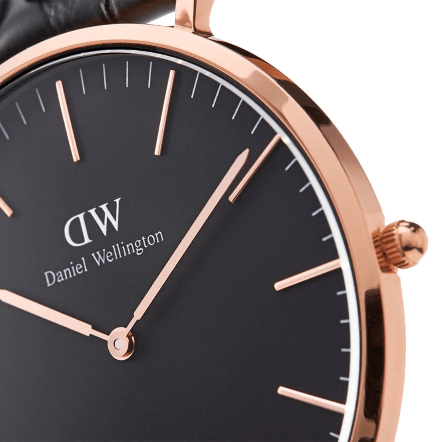 Daniel Wellington DW 40mm minimal rose gold color