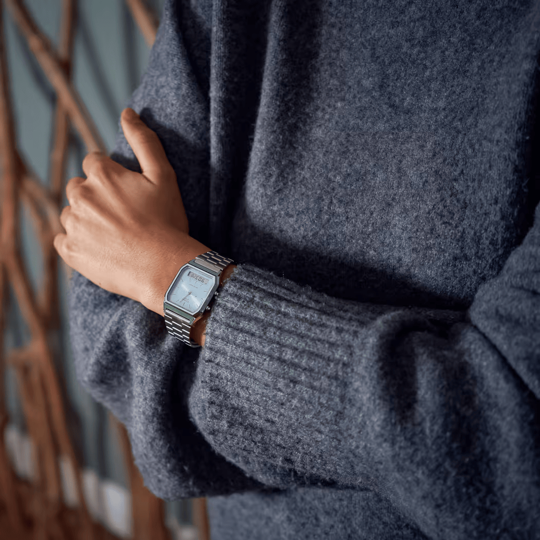 CASIO digitale azzurro AQ-230A-2A1 – Eleganza retrò con quadrante azzurro
