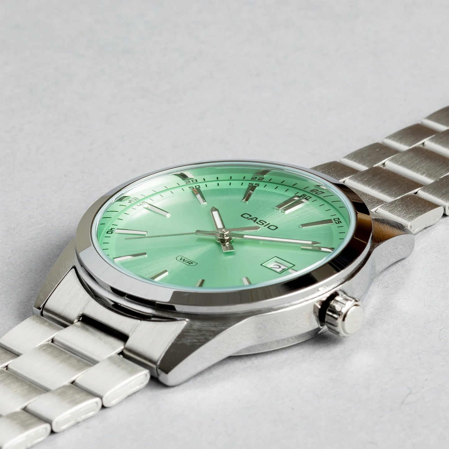 Casio MTP-VD03D-3A2UD orologio uomo quarzo acciaio 41mm quadrante verde menta datario