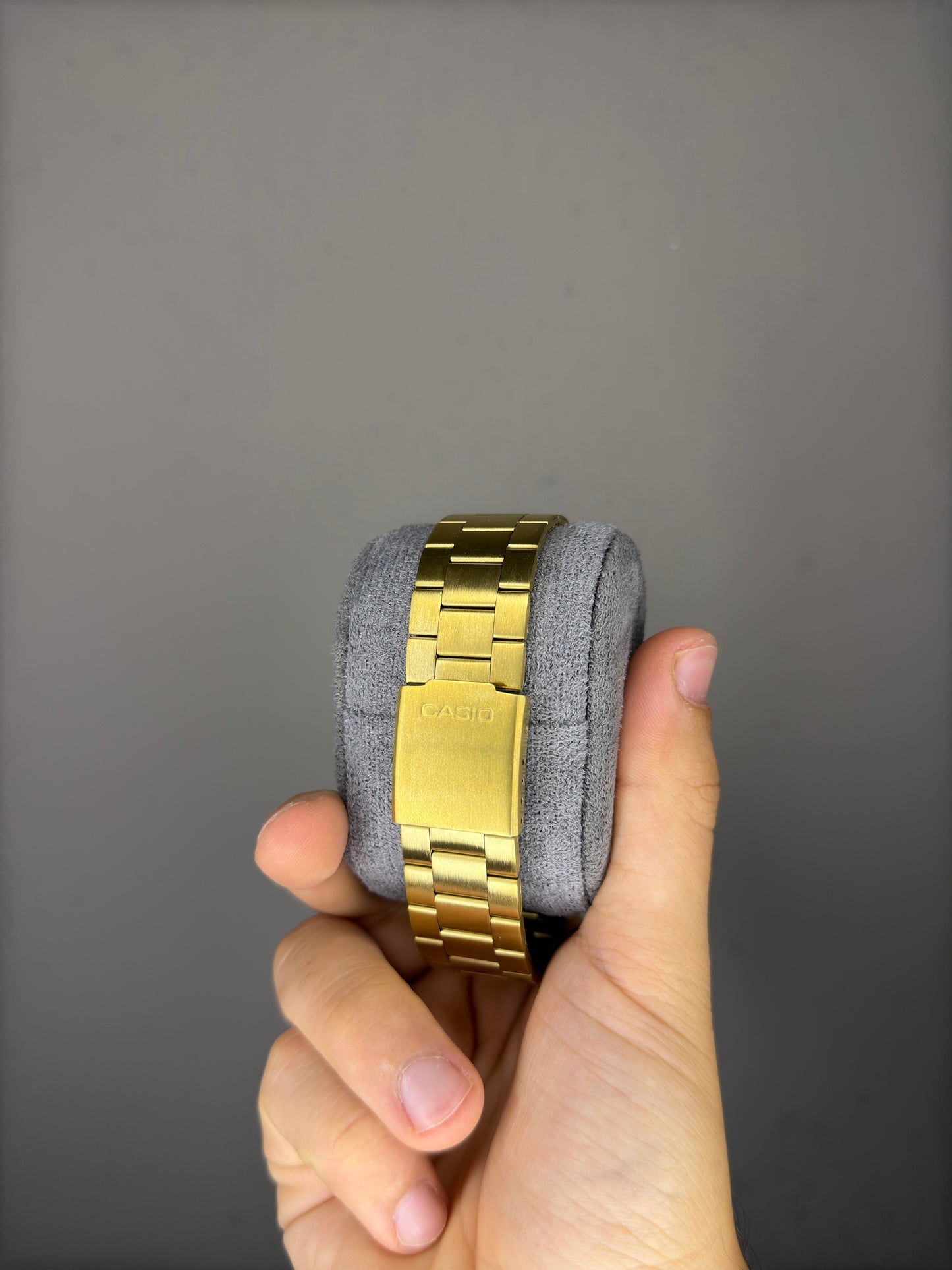 Casio Gold Black Watch MTP-VD03G-1AUDf