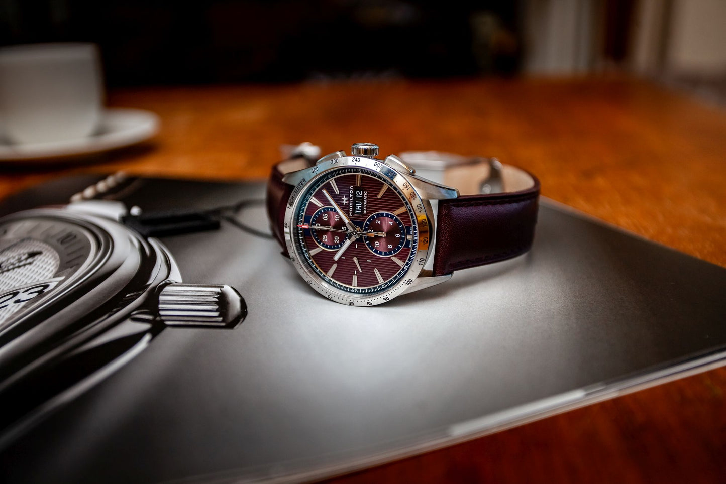 Hamilton Broadway H-21 Automatic – Movimento preciso e design audace