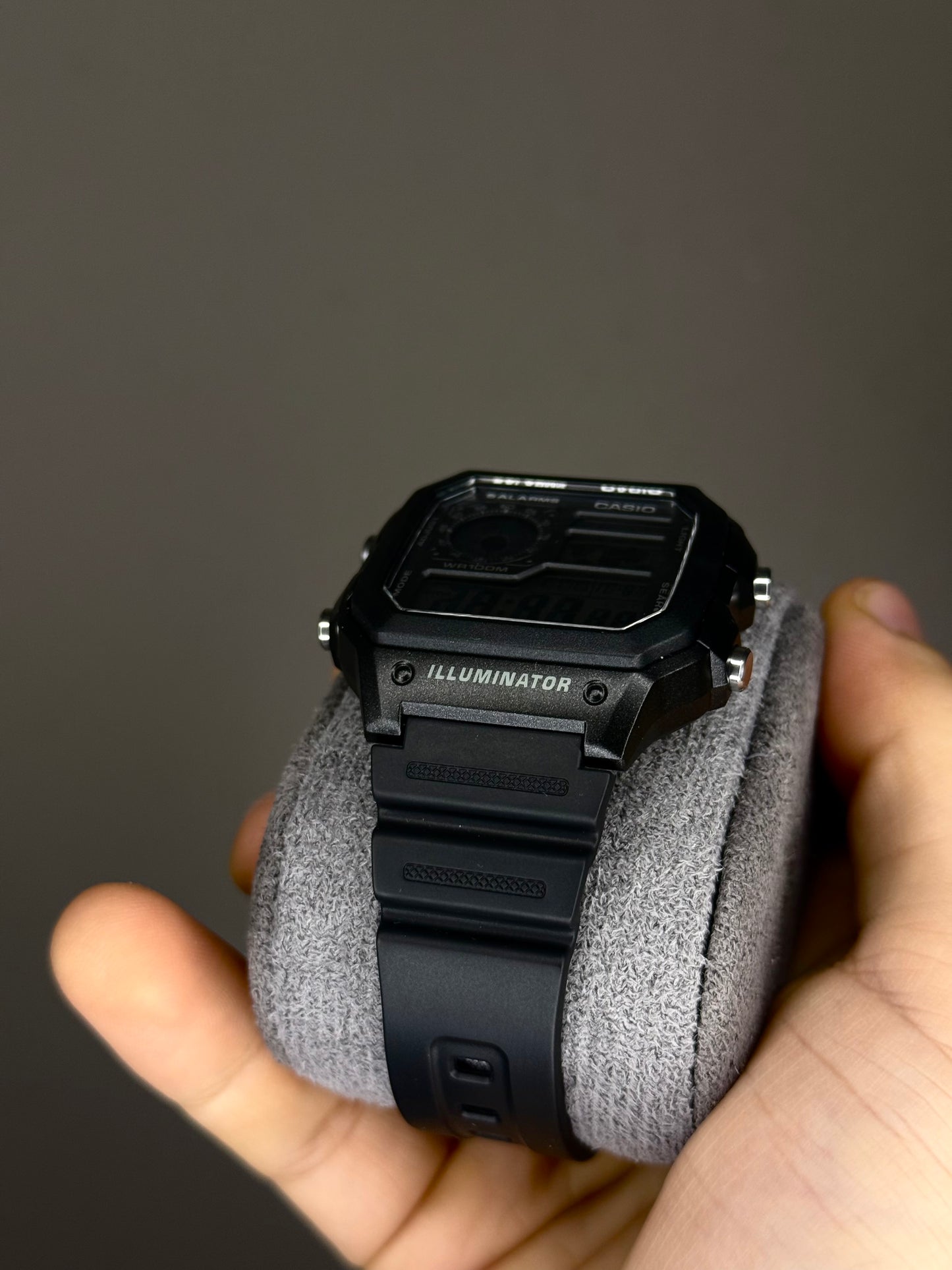 https://mdrwatch.com/products/casio-ae-1200wh-1-world-time