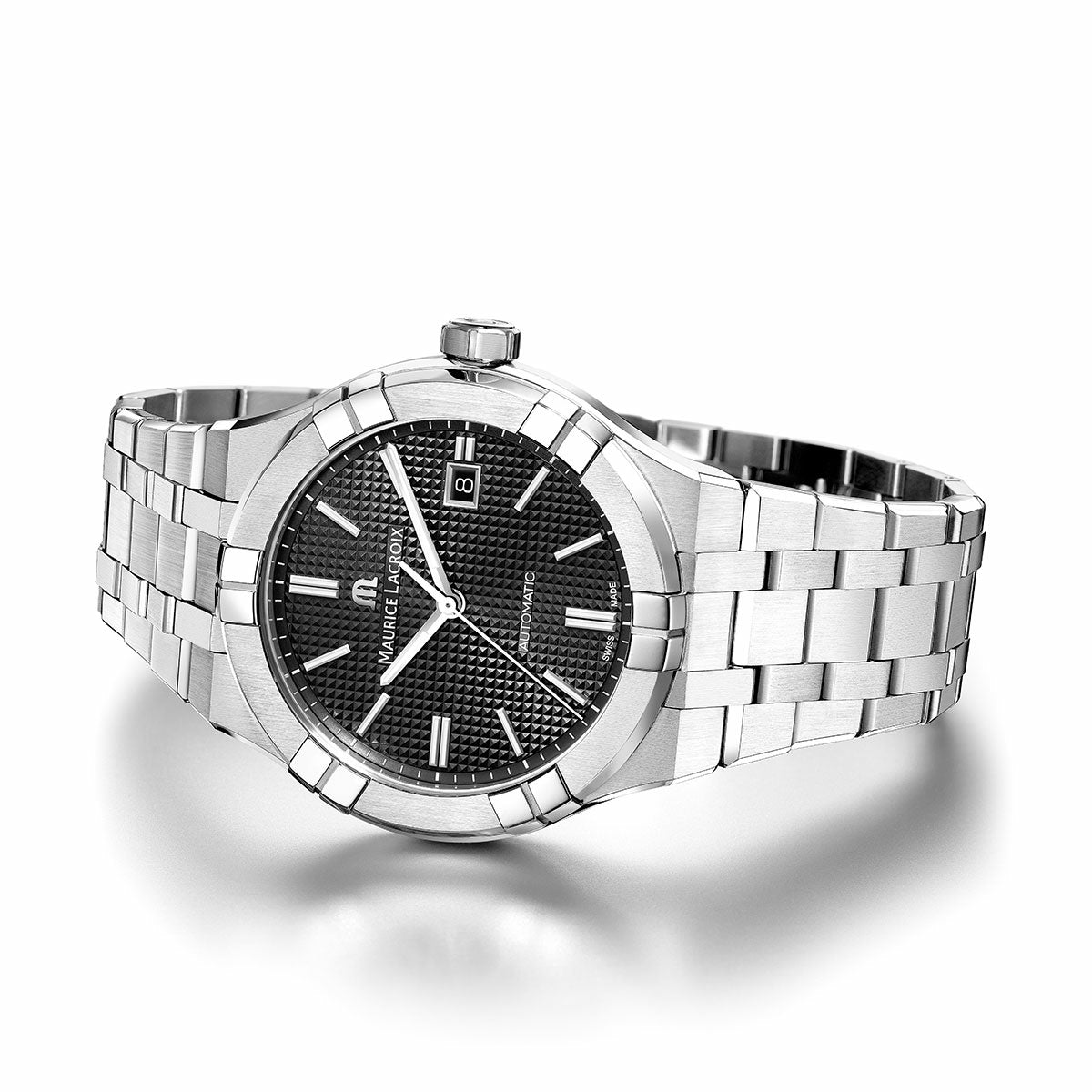 Maurice Lacroix AIKON Automatic Date 42mm quadrante nero acciaio automatico Swiss Made AI6008-SS002-330-1.