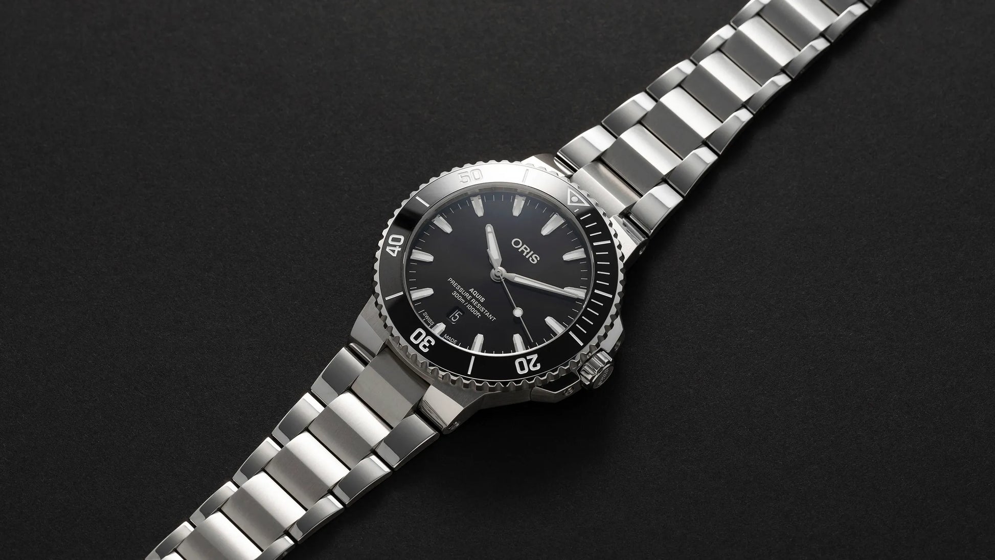 Oris Aquis Date Automatic Swiss Made Nero 43.5mm – 01 733 7789 4154-07 8 23 04PEB orologio uomo acciaio quadrante nero zaffiro movimento automatico