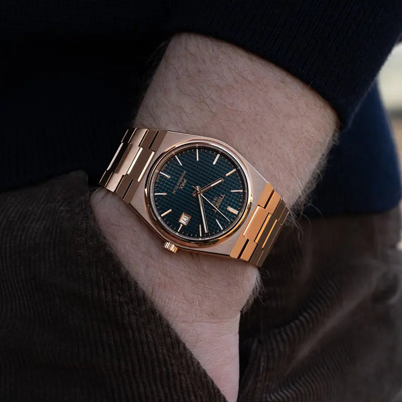 Tissot T137.407.33.041.00 orologio automatico Swiss Made – cassa 40mm acciaio oro rosa PVD, vetro zaffiro, cinturino intercambiabile.