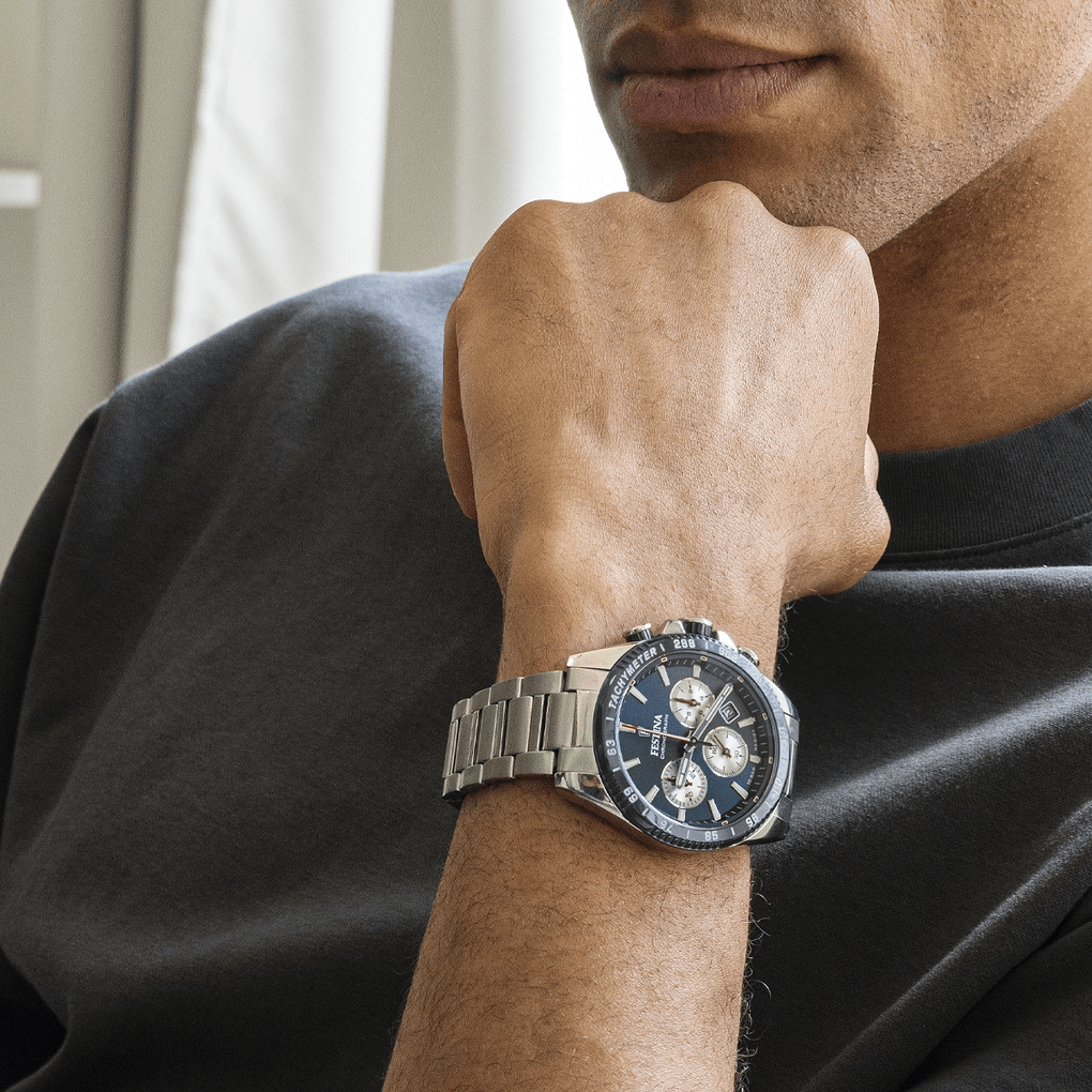 Festina F20 Watch – Quartz Chronograph with Elegant Blue Dial
