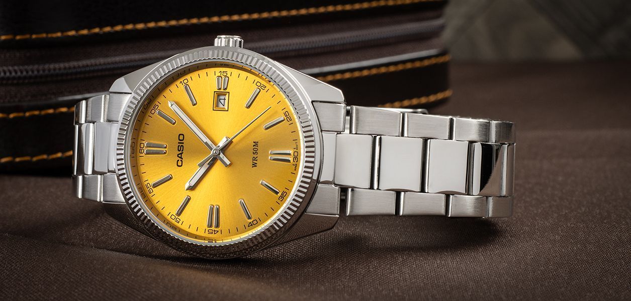 Orologio Casio MTP-1302PD-9AV Giallo