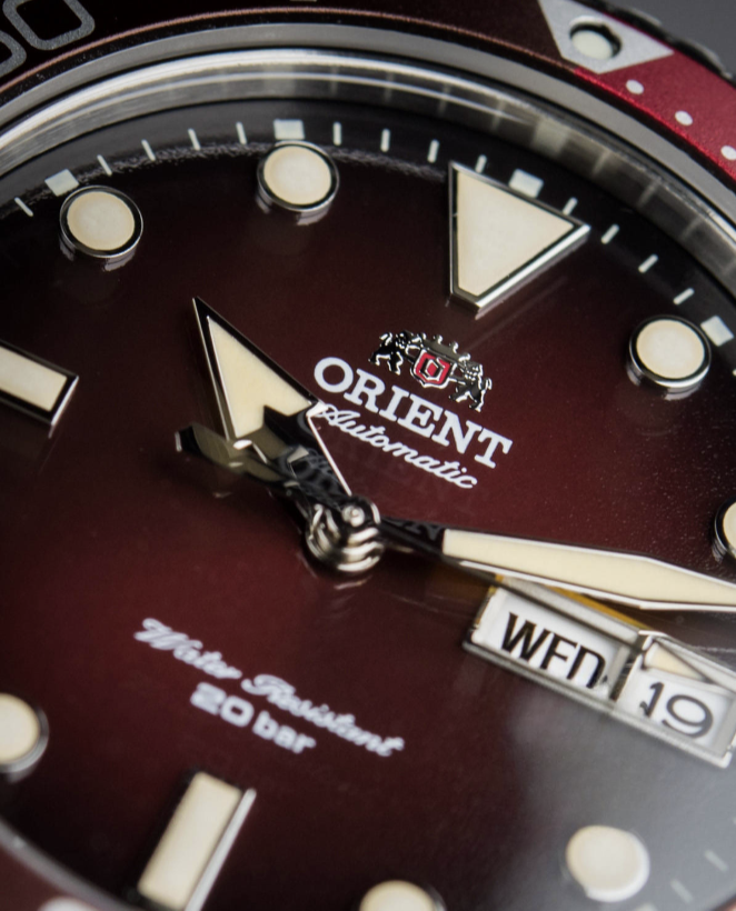 https://mdrwatch.com/products/orient-ra-rosso-daydate-automatico