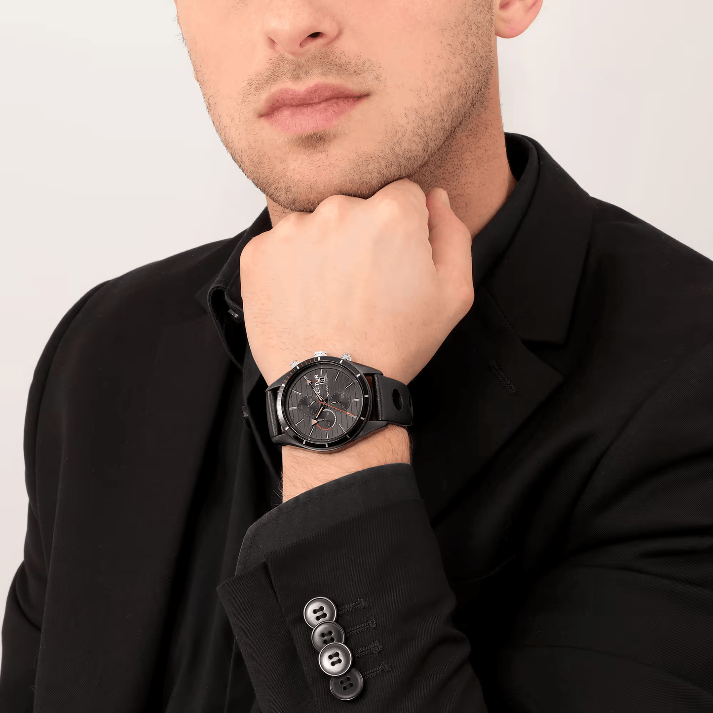 Sector 770 R32 – Watch with Steel Case and Black Leather Strap