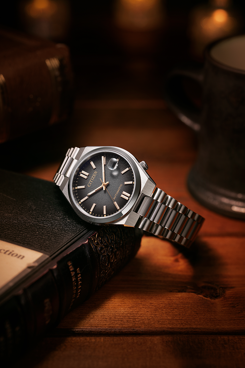 Citizen NJ0200-50E automatico 37mm quadrante nero fumé in acciaio – Codice NJ0200-50E – orologio elegante con vetro zaffiro