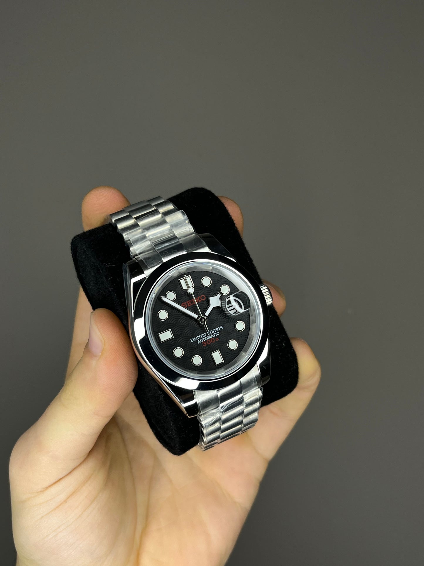 Custom Wave Black Watch