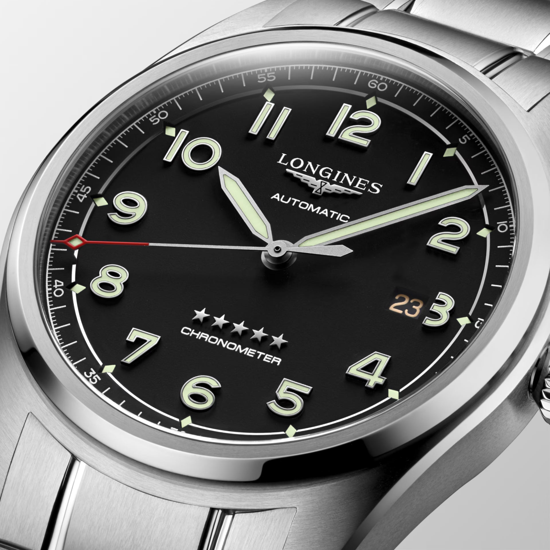 LONGINES SPIRIT L3.410.4.53.6, orologio automatico Swiss Made, cassa acciaio Ø 37/40/42 mm, quadrante nero, vetro zaffiro antigraffio, lancette e indici luminescenti, movimento calibro L888.4 con riserva di carica 72 ore, perfetto per polsi piccoli, medi e grandi.