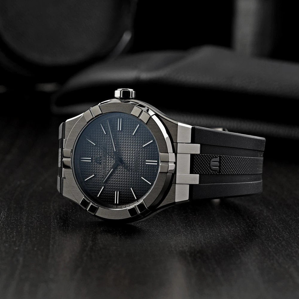 Maurice Lacroix AIKON Automatic 42mm Gunmetal PVD Limited Edition AI6008‑PVB00‑330‑2 cassa acciaio PVD, quadrante gunmetal, movimento automatico ML115, cinturino caucciù, edizione limitata 888 pezzi.