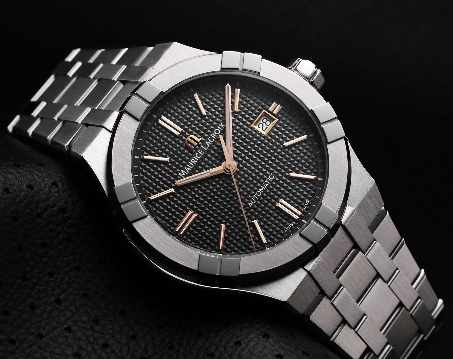 Maurice Lacroix AIKON Automatic Date 42 mm quadrante grigio acciaio automatico Swiss Made AI6008-SS002-331-1.