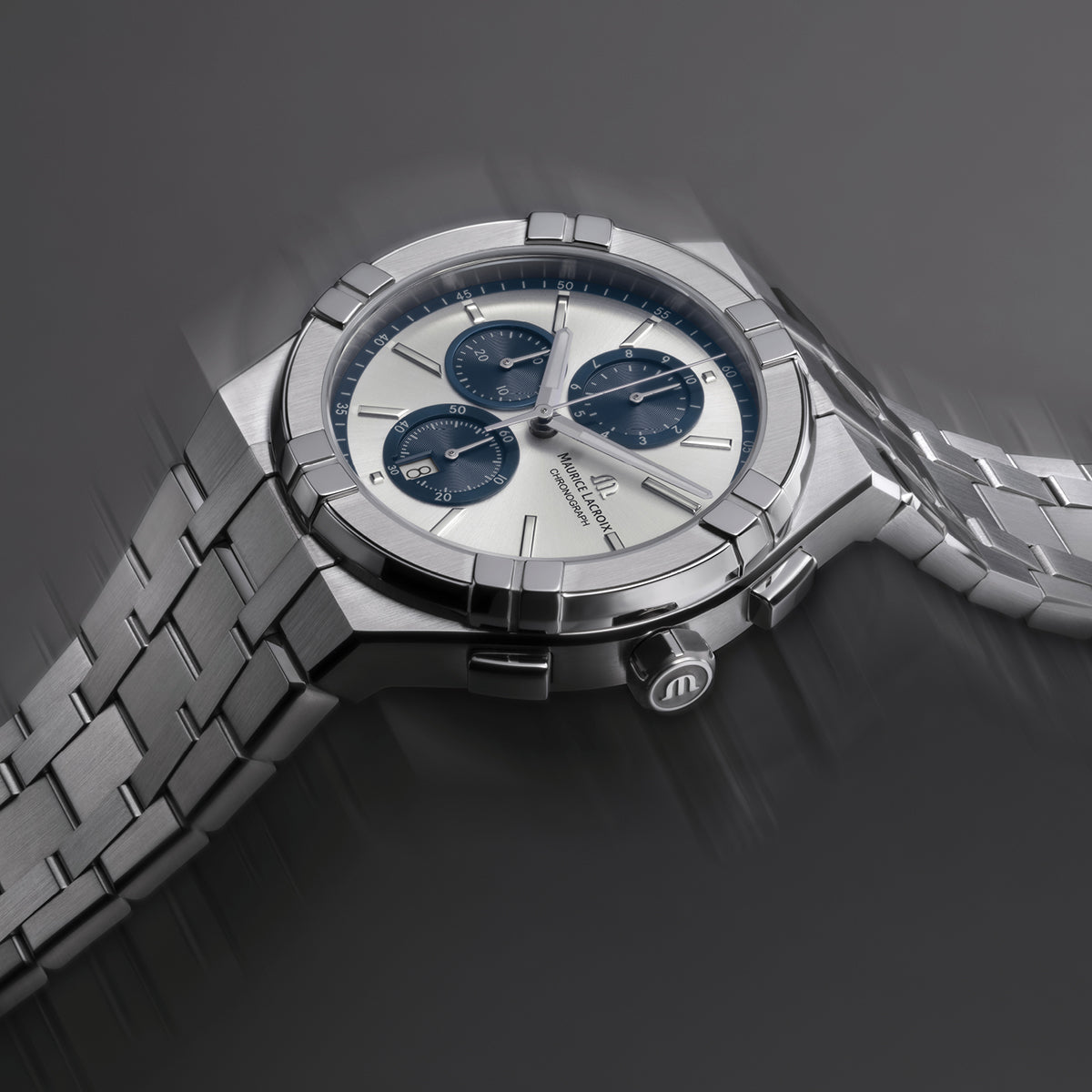 Maurice Lacroix Aikon Quartz Chronograph AI1118-SS002-230-1 42mm acciaio quadrante grigio soleil con dettagli blu
