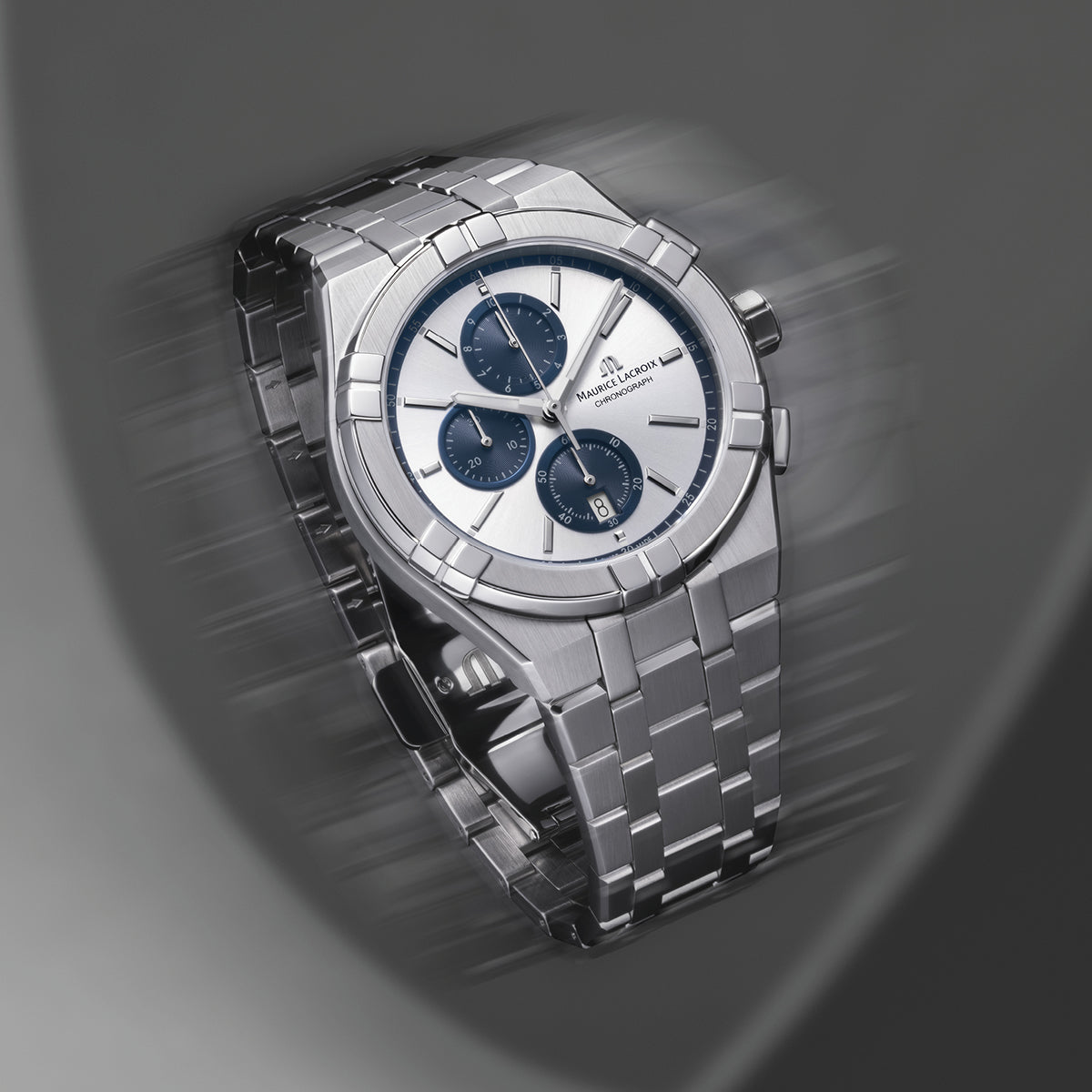 Maurice Lacroix Aikon Quartz Chronograph AI1118-SS002-230-1 42mm acciaio quadrante grigio soleil con dettagli blu