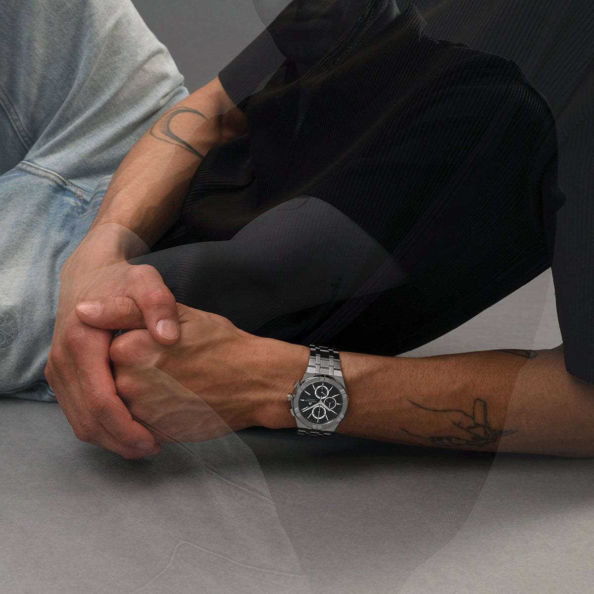 Maurice Lacroix Aikon Quartz Chronograph AI1118-SS002-330-1, 42mm acciaio, quadrante nero soleil, cronografo Swiss Made