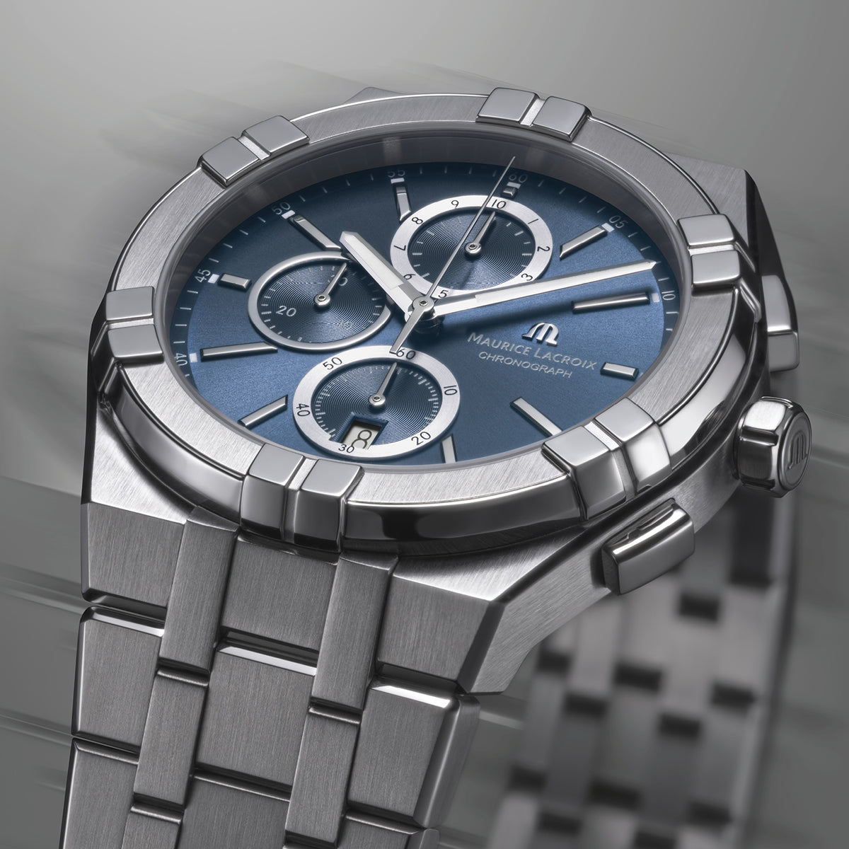 Maurice Lacroix Aikon Quartz Chronograph AI1118-SS002-430-1, 42mm acciaio, quadrante blu soleil, cronografo Swiss Made
