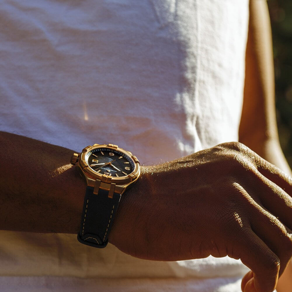 Maurice Lacroix Aikon Automatic Limited Edition AI6008-BRZ01-420-1, 42mm acciaio, quadrante blu Côtes de Genève, cinturino pelle blu, automatico Swiss Made