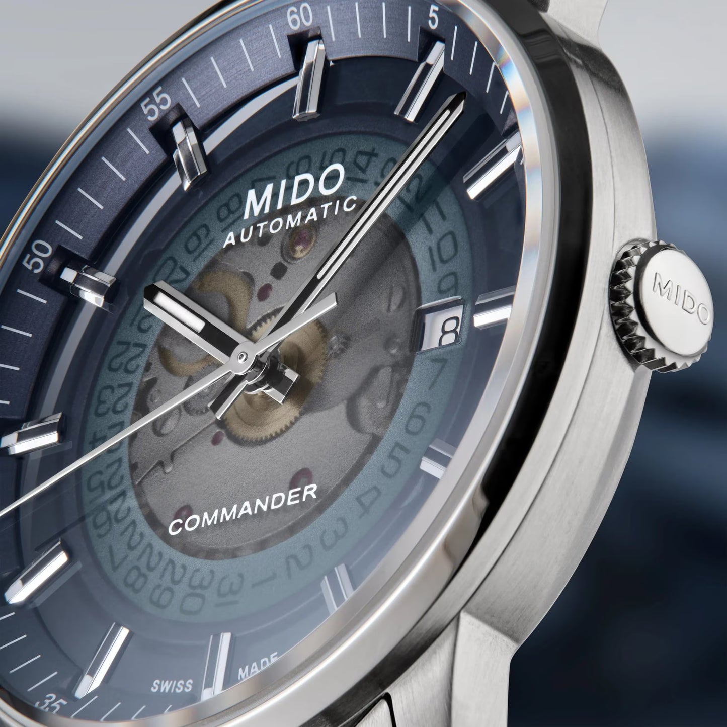 Mido Commander Gradient Automatico Swiss Made blu 40mm quadrante trasparente acciaio inox 316L datario M021.407.11.411.01