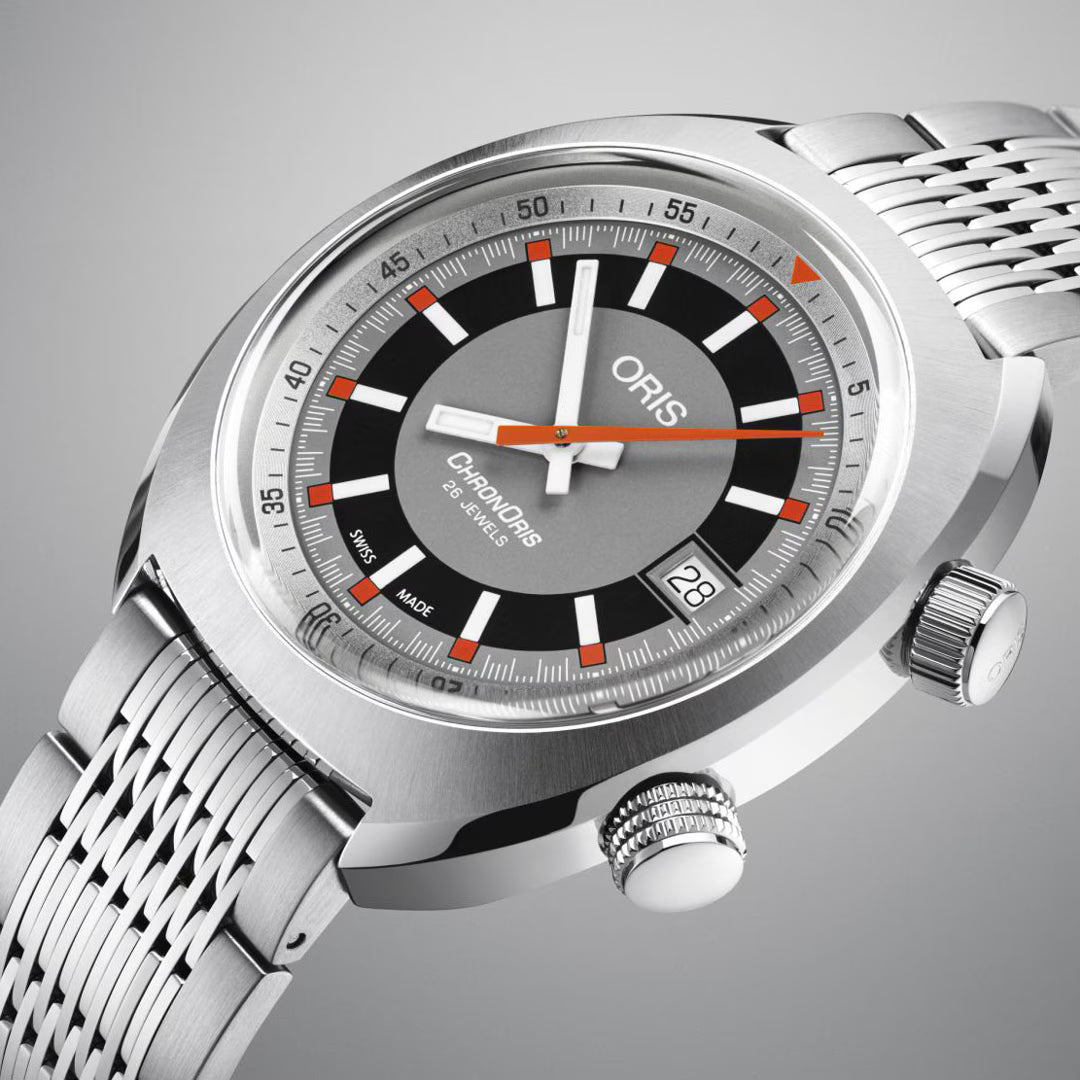 Oris Chronoris Date automatico 39mm acciaio quadrante grigio dettagli rossi ref 01 733 7737 4053-07 8 19 01 Swiss Made