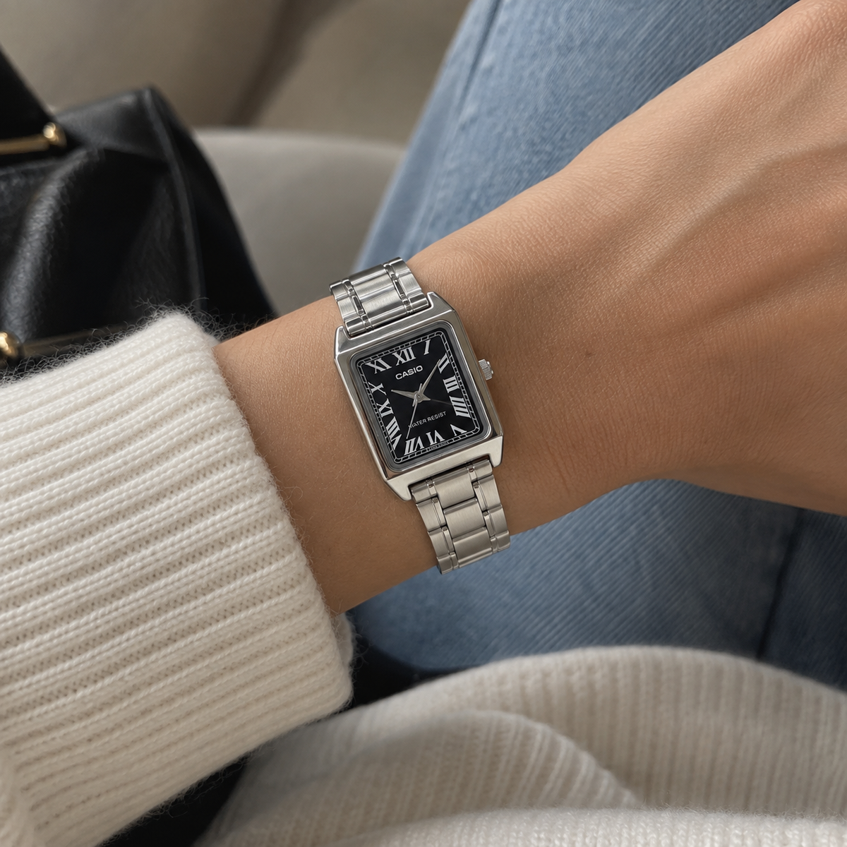 Orologio donna Casio LTP-V007D-1B Tank in acciaio con quadrante nero e bracciale in acciaio