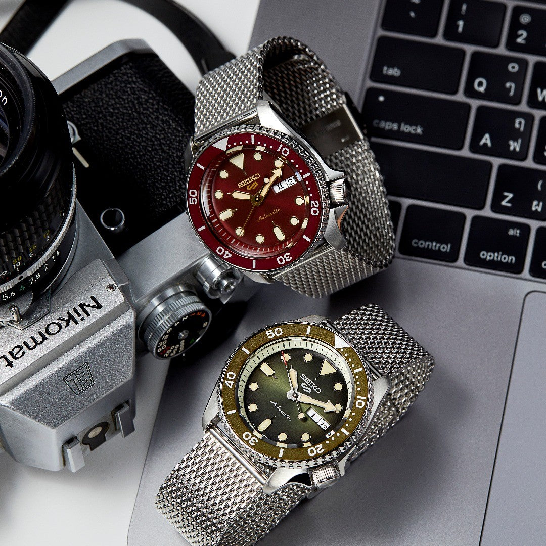 Seiko 5 Sports SRPD69K1 automatico 42,5mm quadrante rosso rubino acciaio uomo