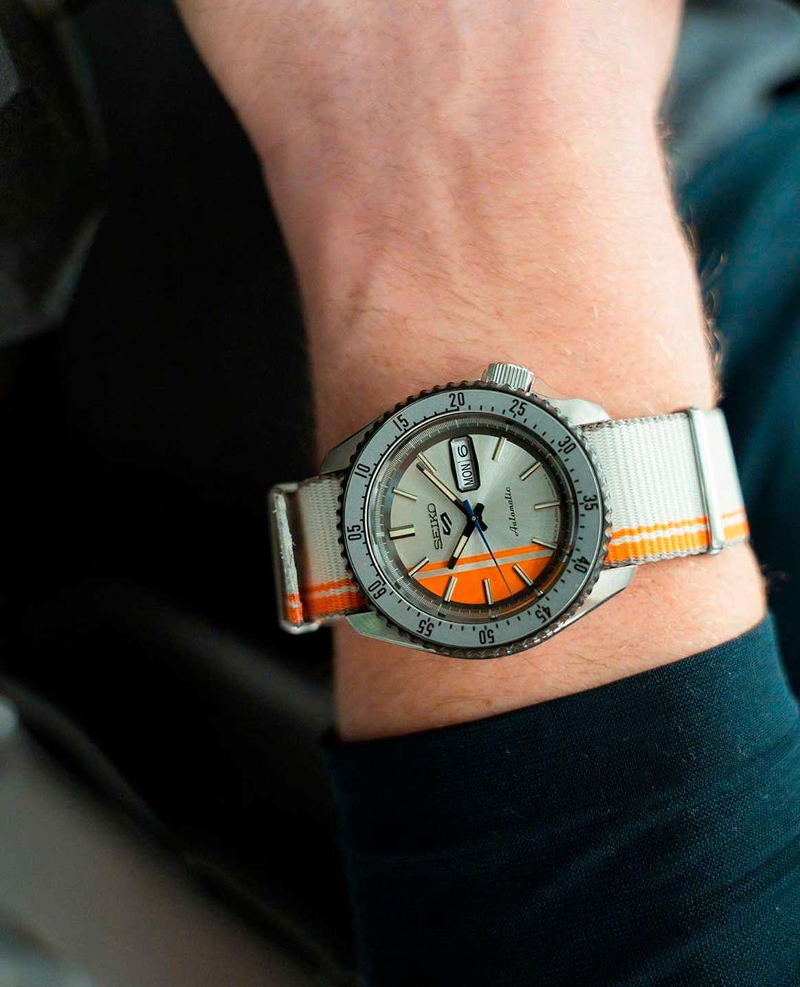 Seiko 5 Sports SRPK73 automatico 42.5mm quadrante arancione cinturino nylon grigio-arancione calibro 4R36