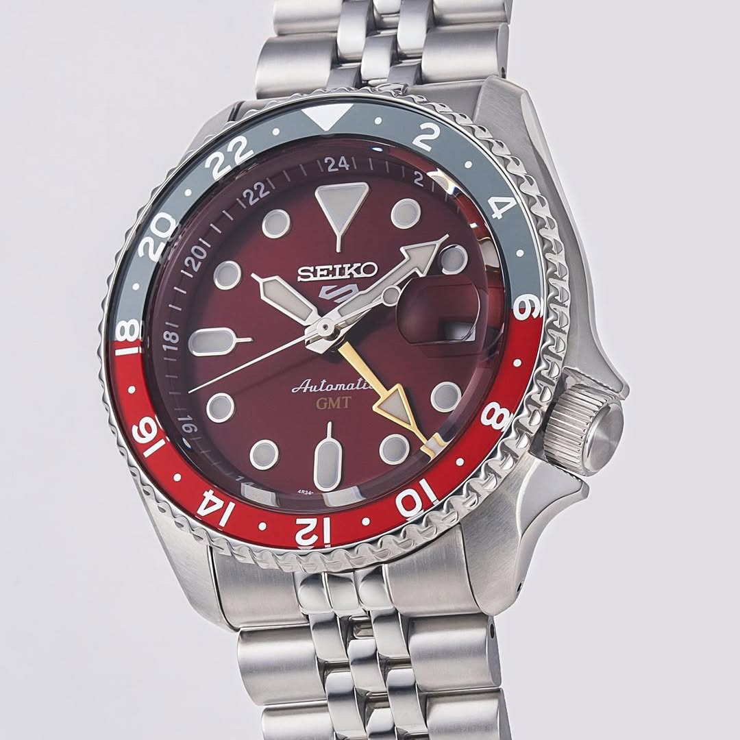 Seiko 5 Sports GMT Automatic Steel 42.5mm Coke Black SSK031K1 – MDR