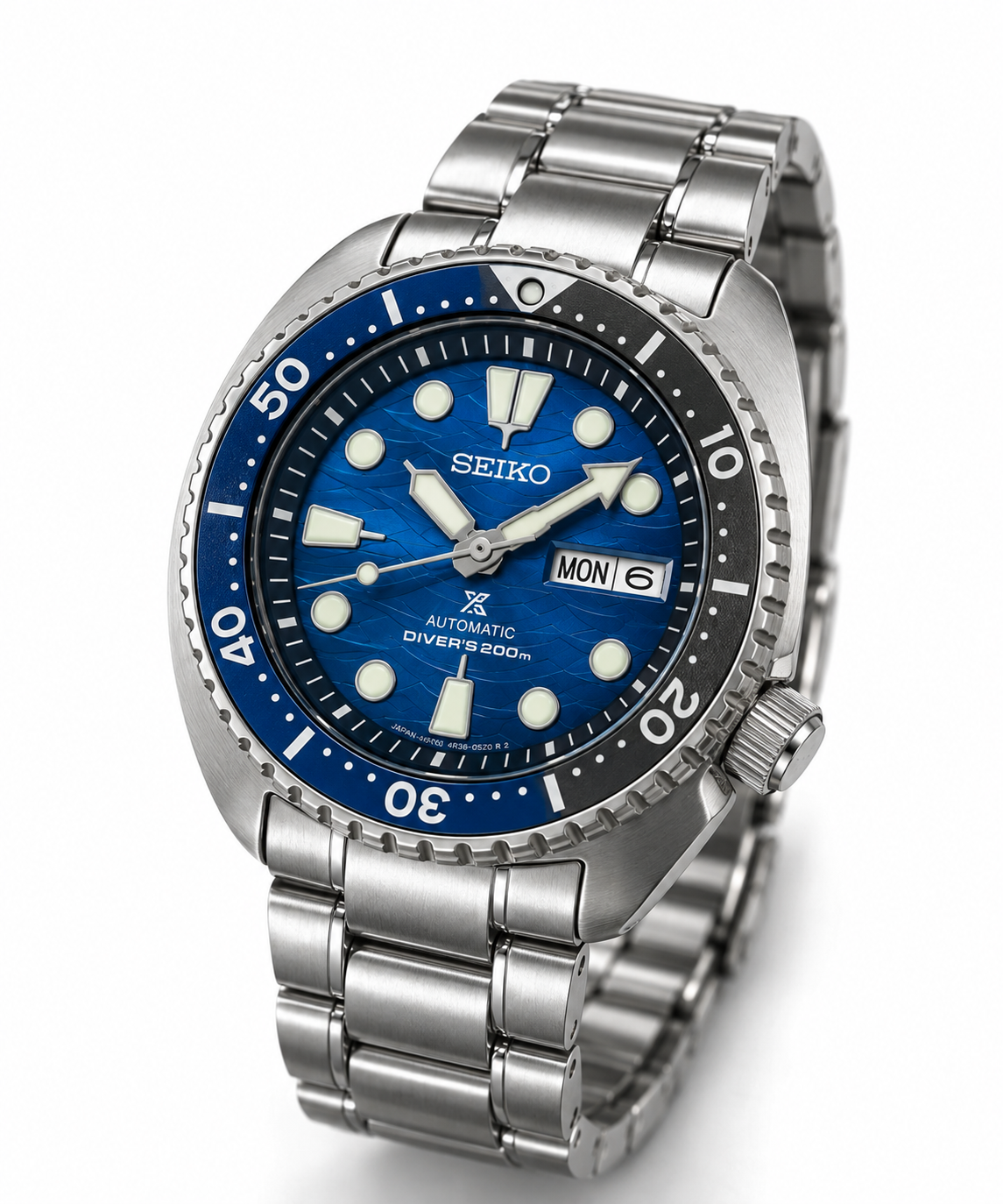 Seiko_SRPD21J1_Prospex_Turtle_Save_the_Ocean_automatico_con_quadrante_blu_lunetta_blu_e_nera_e_bracciale_in_acciaio
