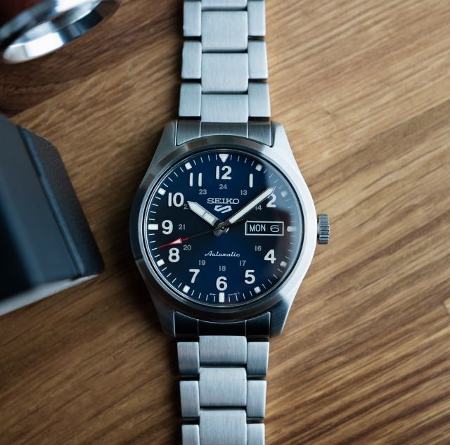 Seiko SRPG29K1 automatico quadrante blu 39.4 mm acciaio stile pilot movimento 4R36 uomo