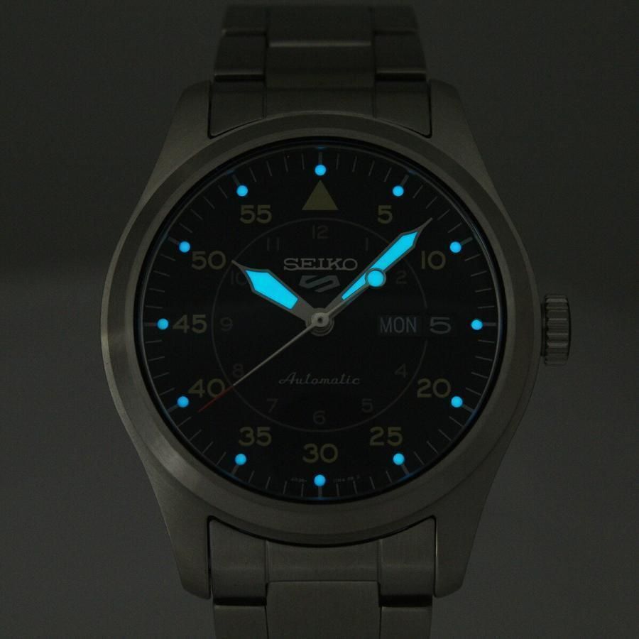 Seiko SRPH27K1 automatico quadrante nero 39.4 mm acciaio stile pilot field movimento 4R36 uomo