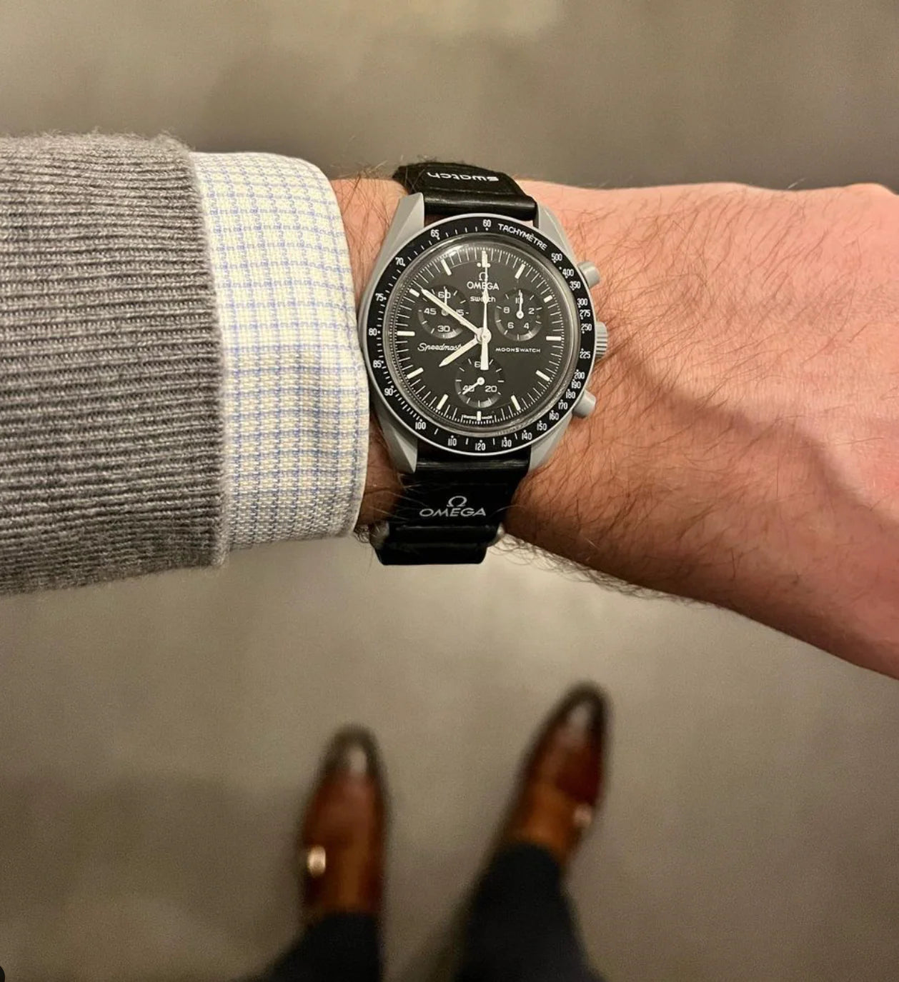 Swatch x Omega MoonSwatch Mission to the Moon SO33M100 cronografo Bioceramic grigio chiaro quadrante nero 42mm