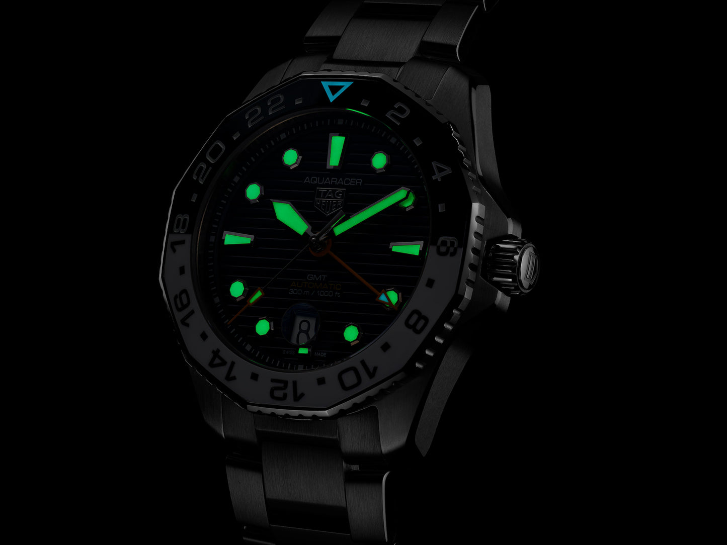 TAG Heuer Aquaracer Professional 300 GMT Automatico Swiss Made 43 mm acciaio quadrante blu lunetta ceramica Calibre 7 WBP2010.BA0632