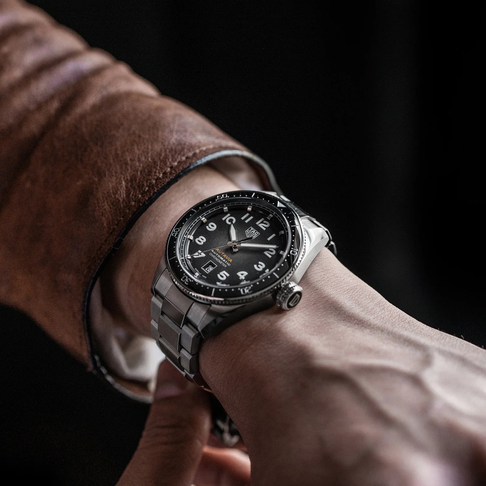 TAG Heuer Autavia automatico nero 42mm acciaio Swiss Made WBE5114.EB0173 quadrante fumé lunetta ceramica