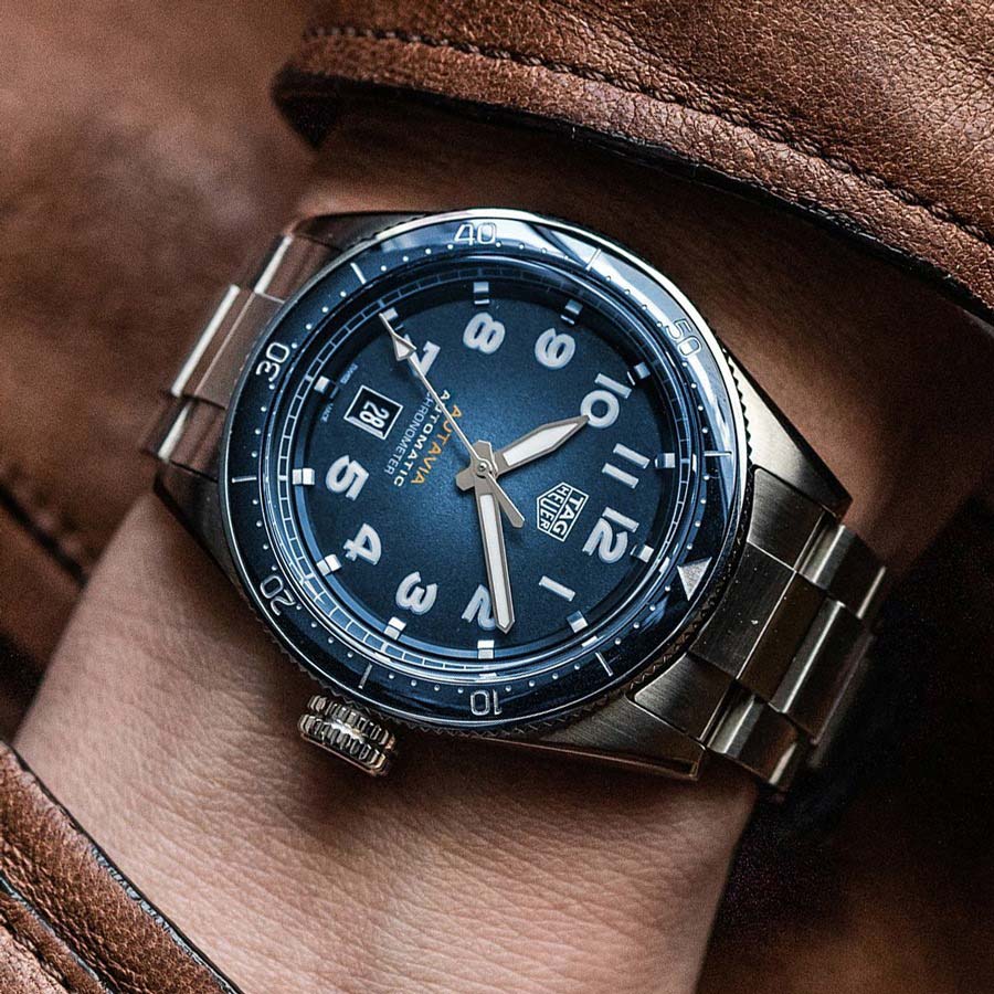 TAG Heuer Autavia automatico blu 42mm acciaio Swiss Made WBE5116.EB0173 quadrante fumé lunetta ceramica