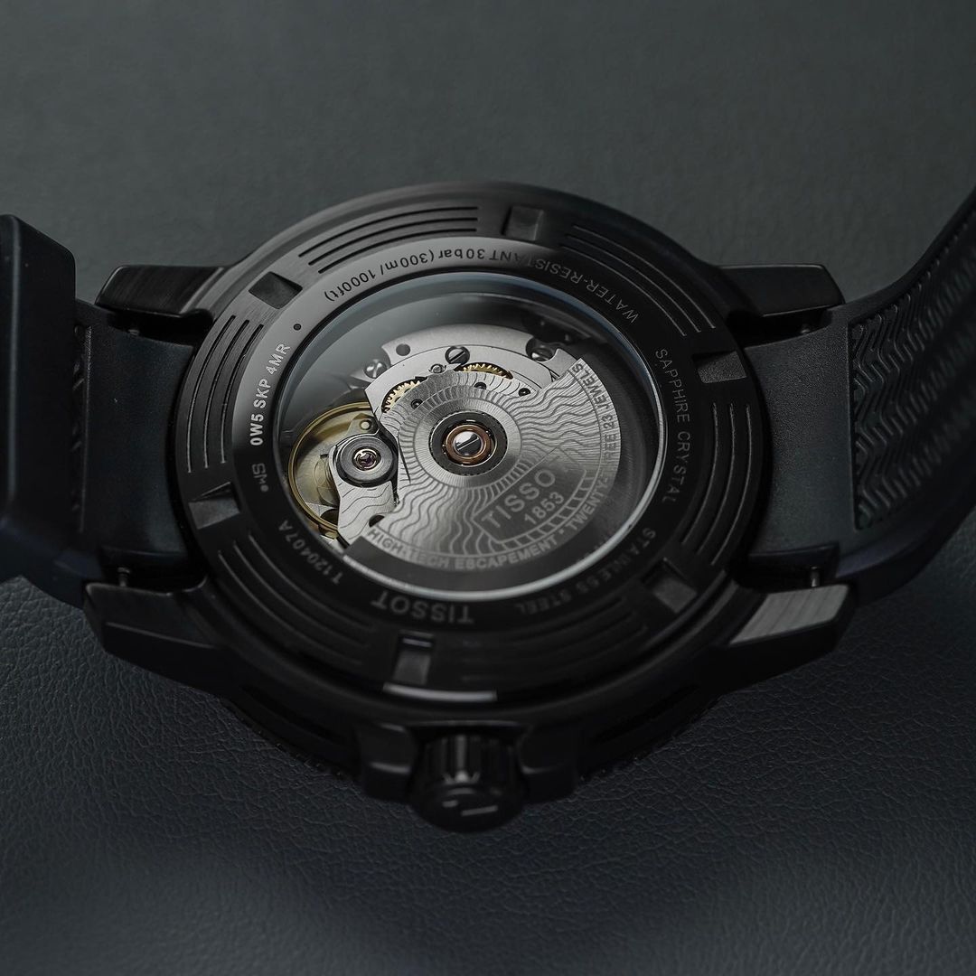 Tissot Seastar 1000 Automatico 43mm T120.407.37.051.00 quadrante nero Powermatic 80 300m ghiera unidirezionale cinturino gomma