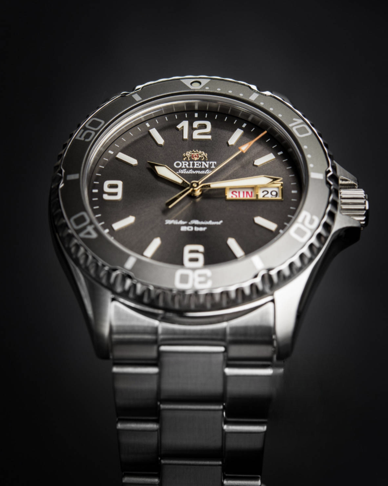 https://mdrwatch.com/products/orient-ra-grigio-automatic-diver-day-date