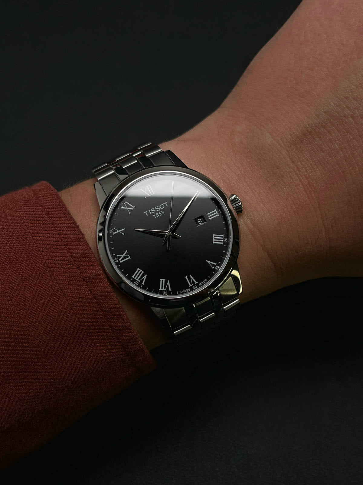 Tissot Classic Traditional Quarzo Nero 42mm Swiss Made T129.410.11.053.00